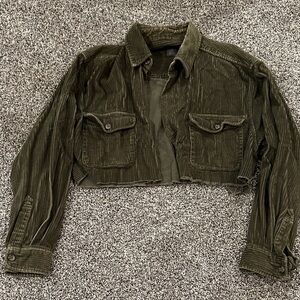Women’s corduroy green cropped jacket
